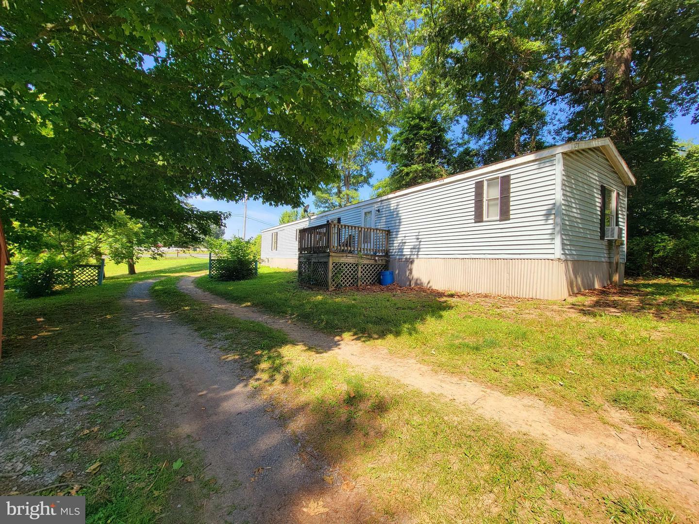 Property Photo: 6782 Hedgesville Road WV 25427