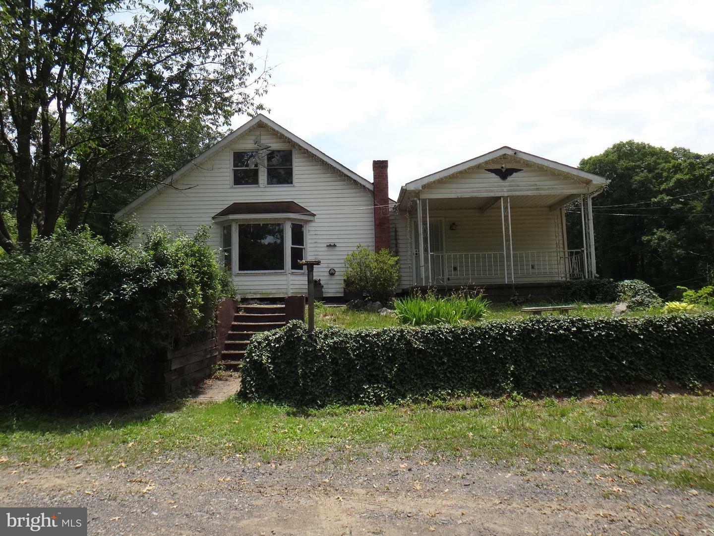 90 Oakman Lane  Ridgeley WV 26753 photo