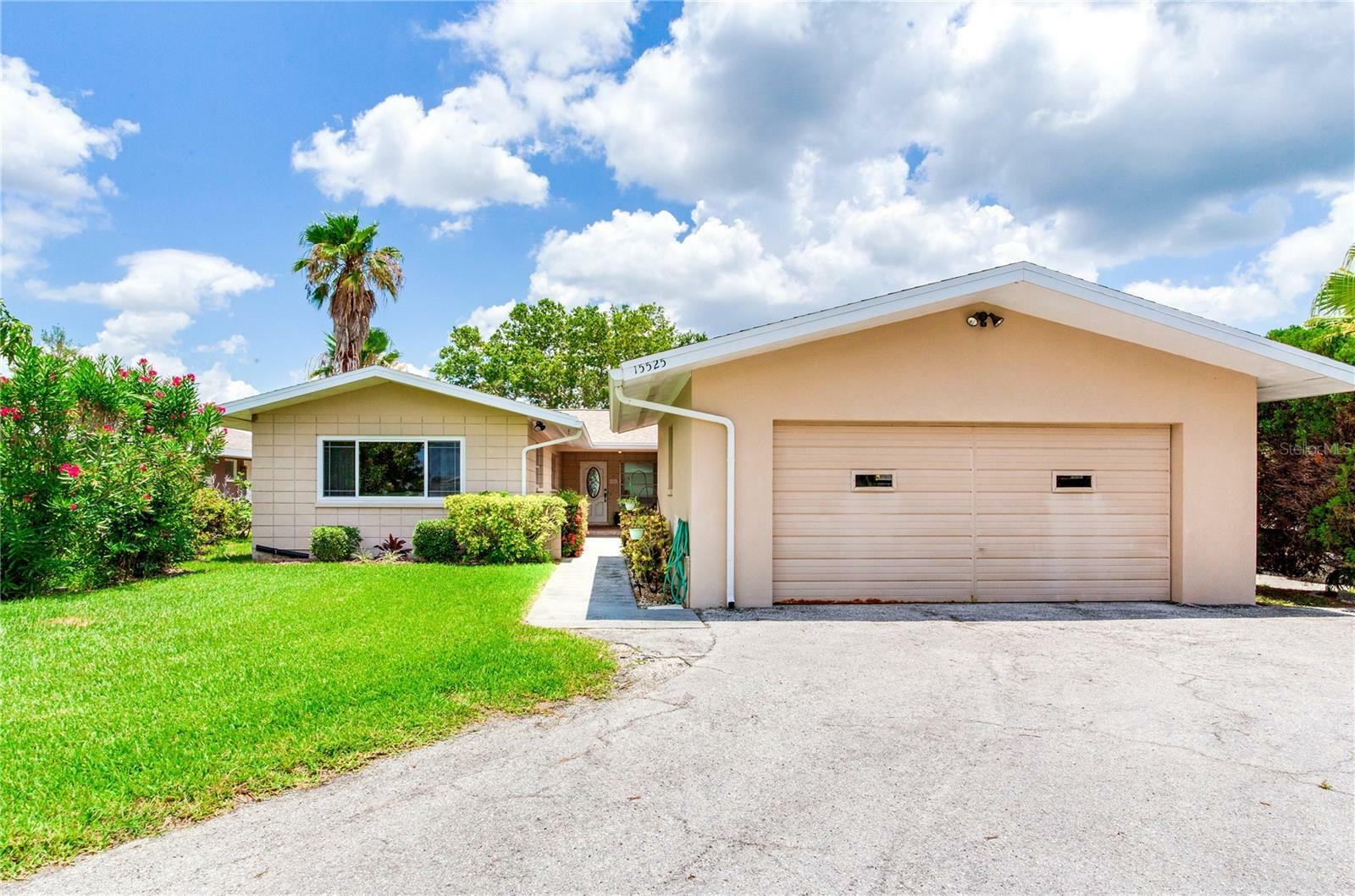 Property Photo:  15525 Redington Drive  FL 33708 