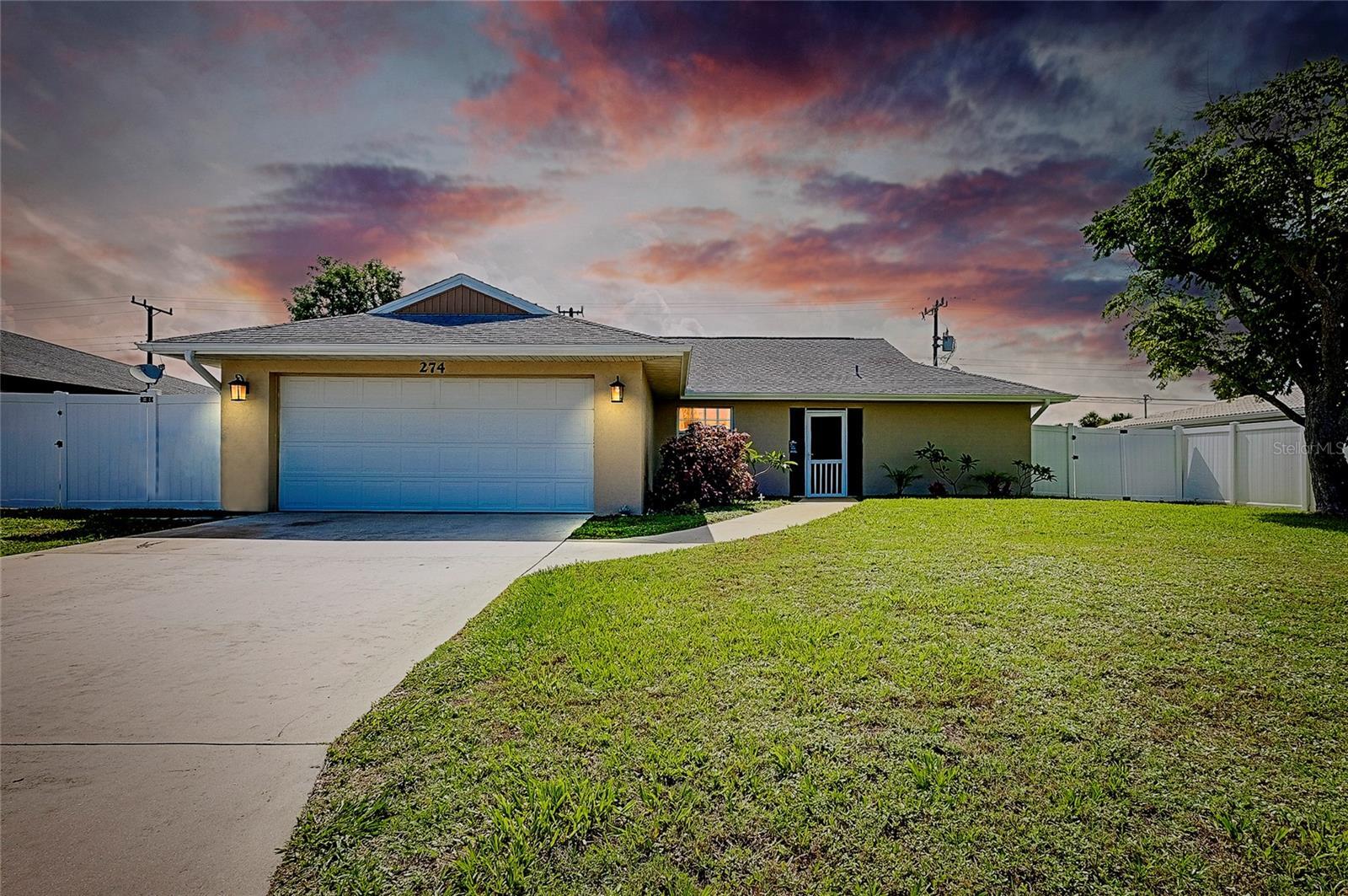 Property Photo: 274 Dorchester Drive FL 34293