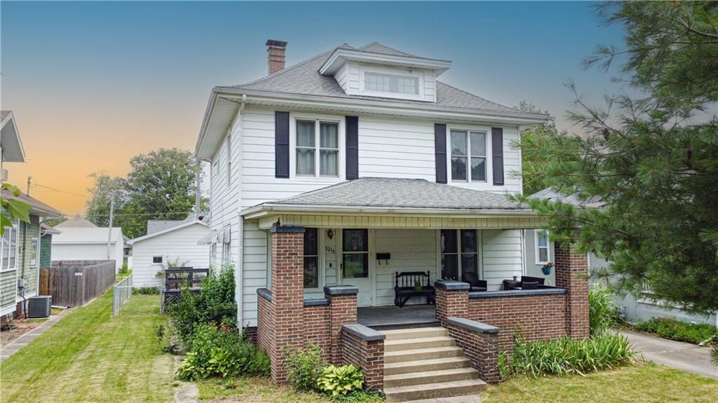 Property Photo:  3216 Prairie Avenue  IL 61938 