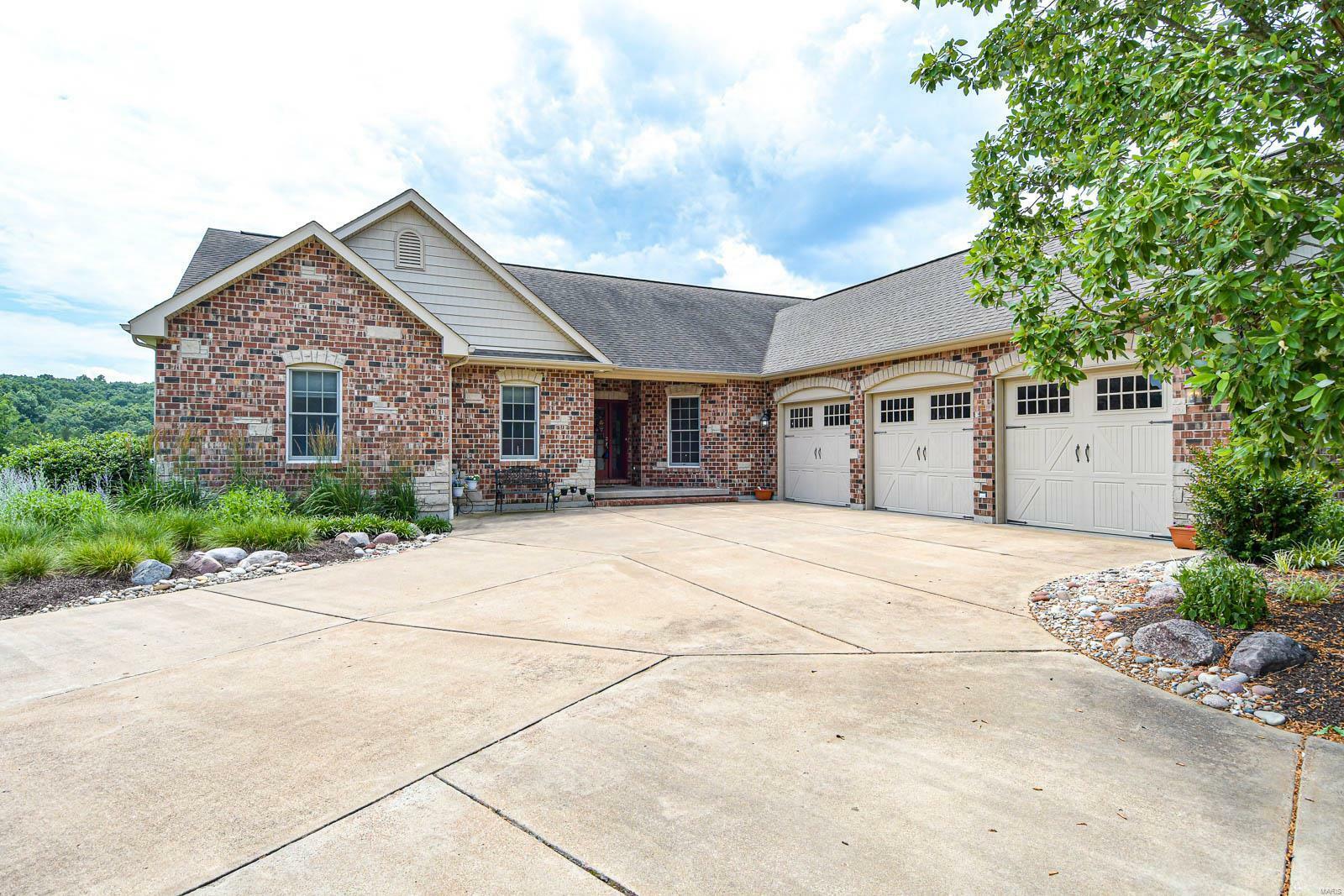 Property Photo:  2121 Andrea Road  MO 63028 