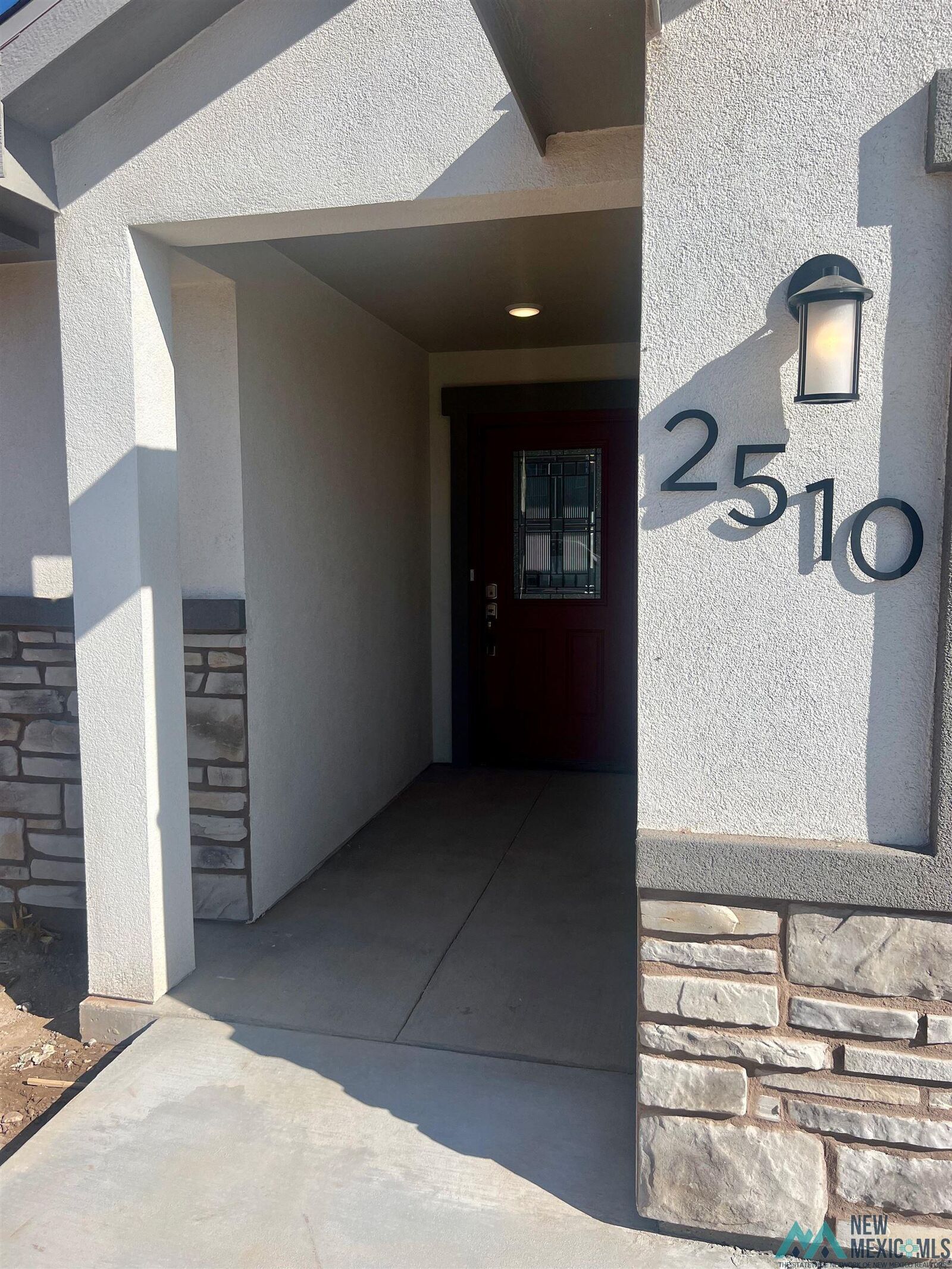 Property Photo:  2510 W Ray Avenue  NM 88210 