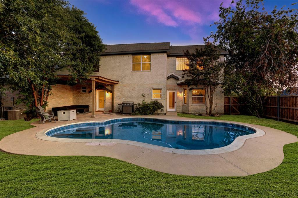 Property Photo:  325 Green Meadow Drive  TX 75068 