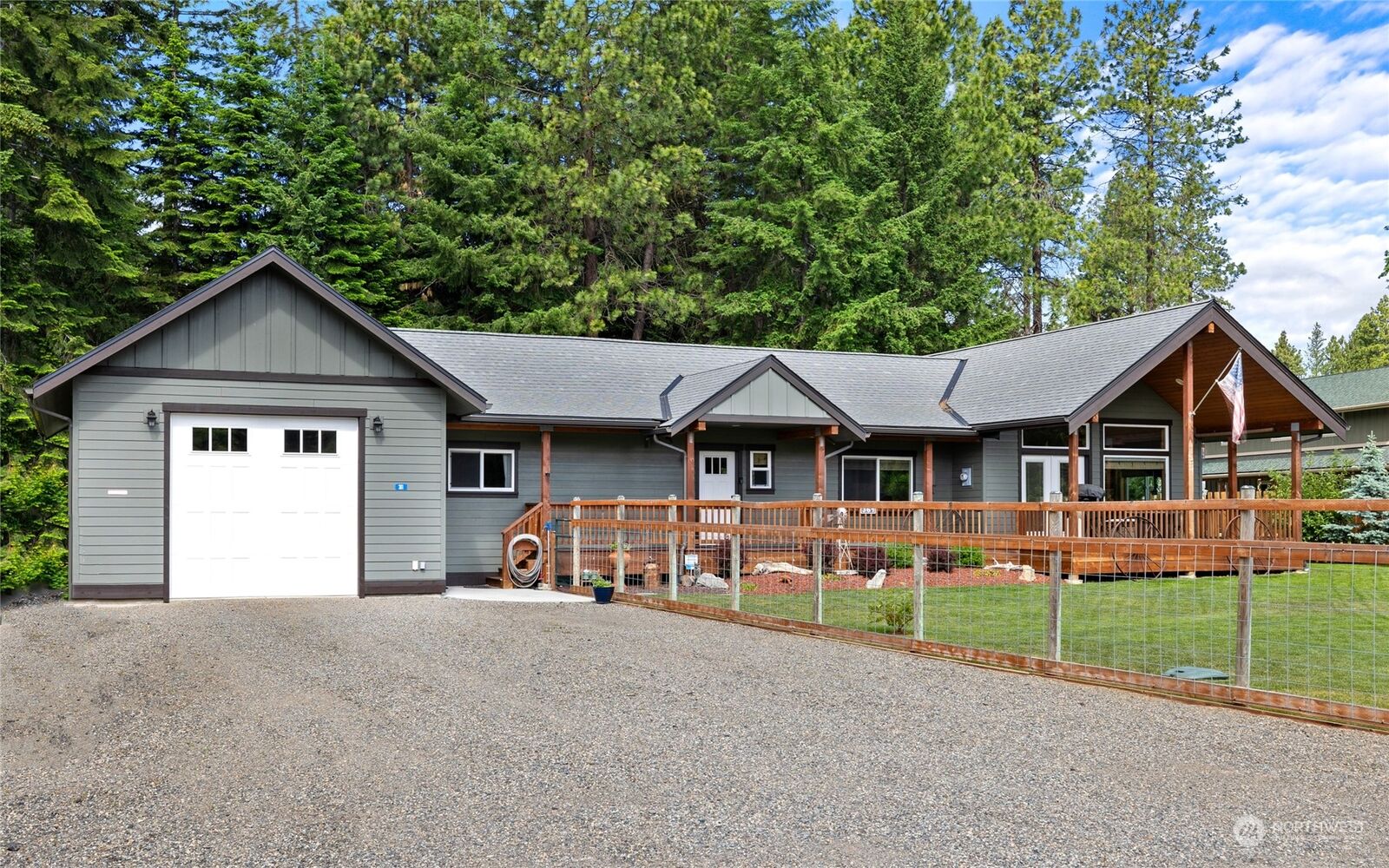 Property Photo:  361 Cascade View Drive  WA 98940 