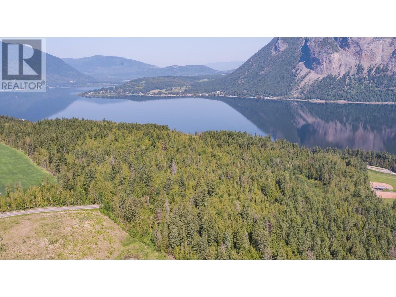 Property Photo: 6830 42 Street Northeast BC V0E 1K0