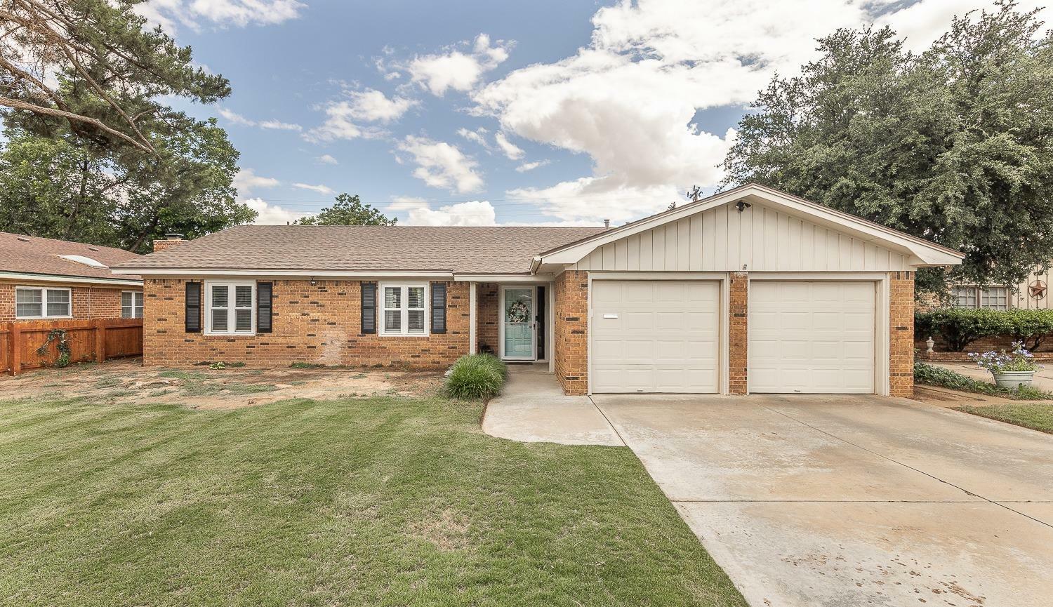 Property Photo:  3025 68th Street  TX 79413 