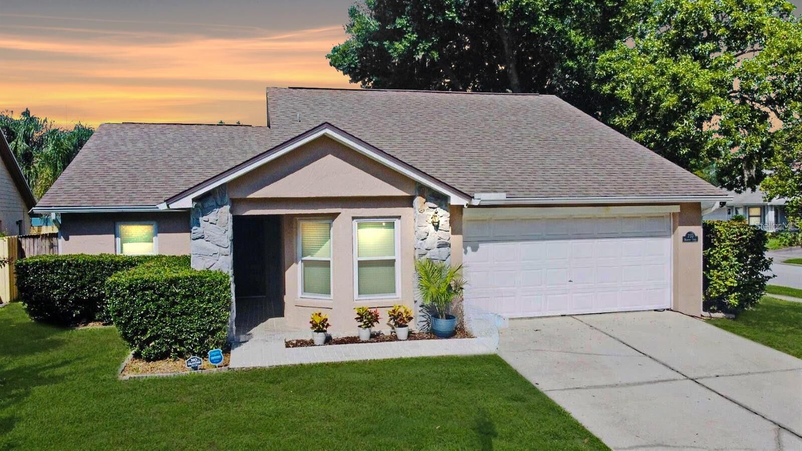 Property Photo:  750 Holbrook Circle  FL 32746 