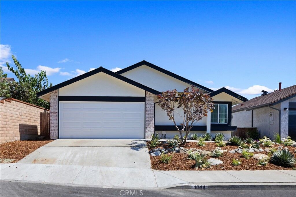 Property Photo:  1044 Rancho Road  CA 91010 