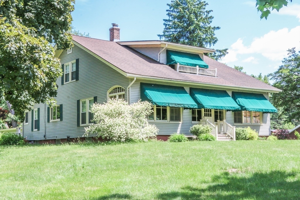 Property Photo: 615 Newton St MA 01075