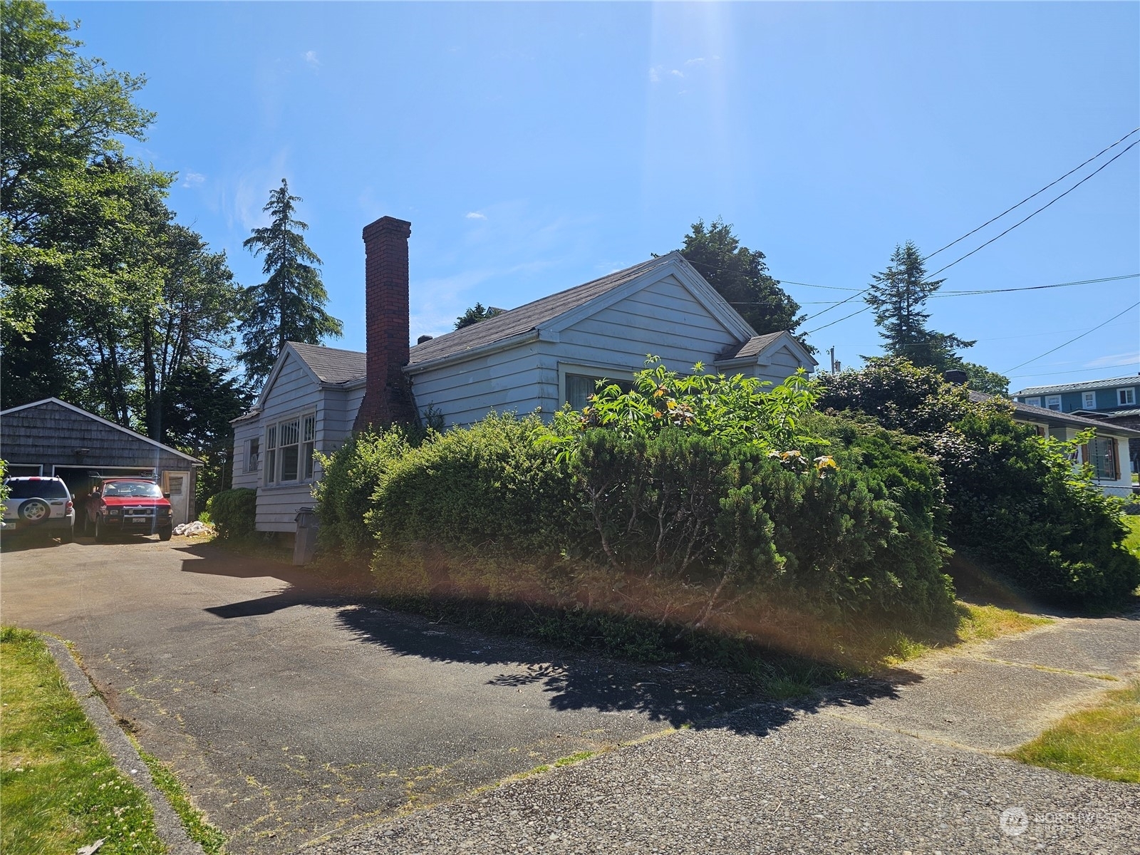 Property Photo:  1713 W 6th Street  WA 98520 