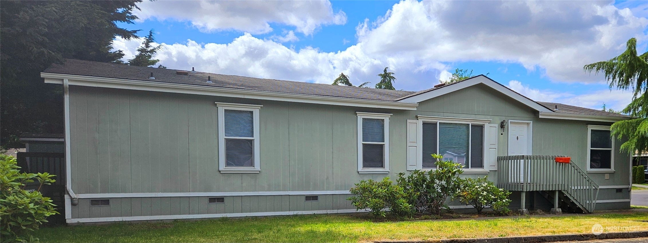 Property Photo: 31600 126th Avenue SE E183 WA 98092