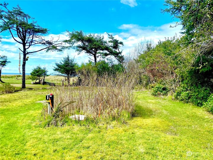 Property Photo: 4757 Beach Lane WA 98562