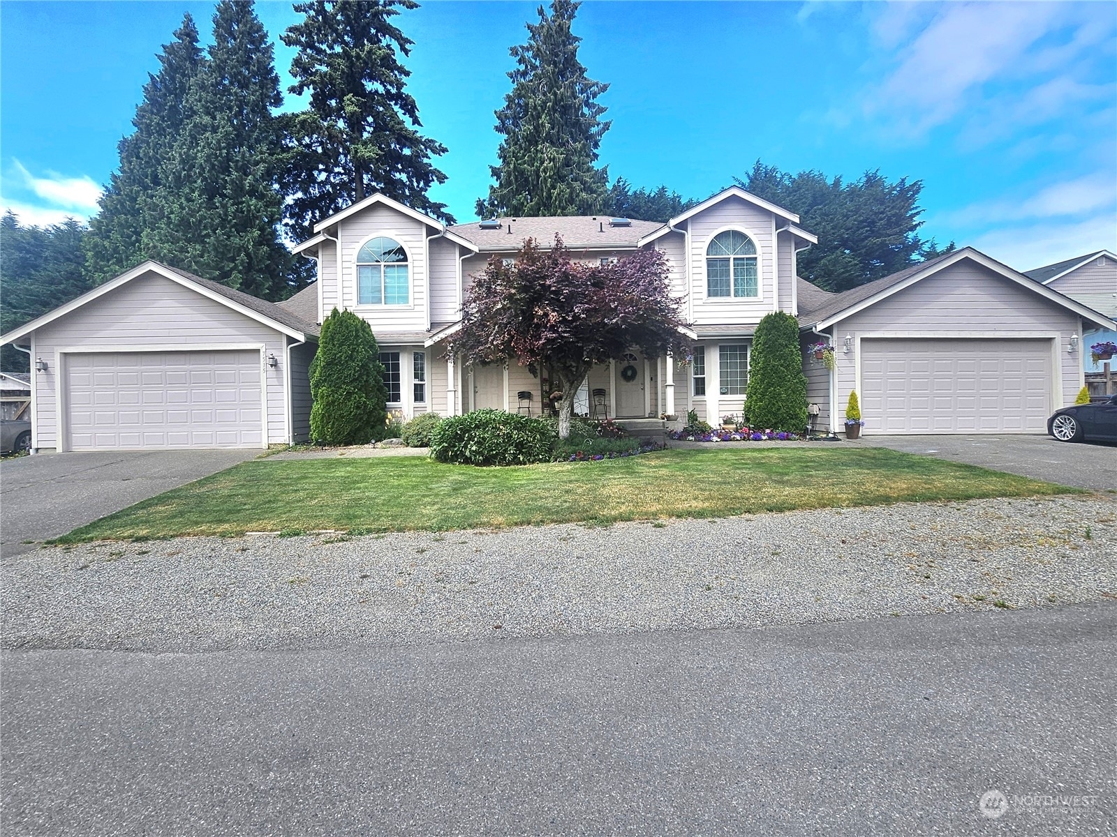 7515 -7513 49th St. Court W A & B  University Place WA 98497 photo