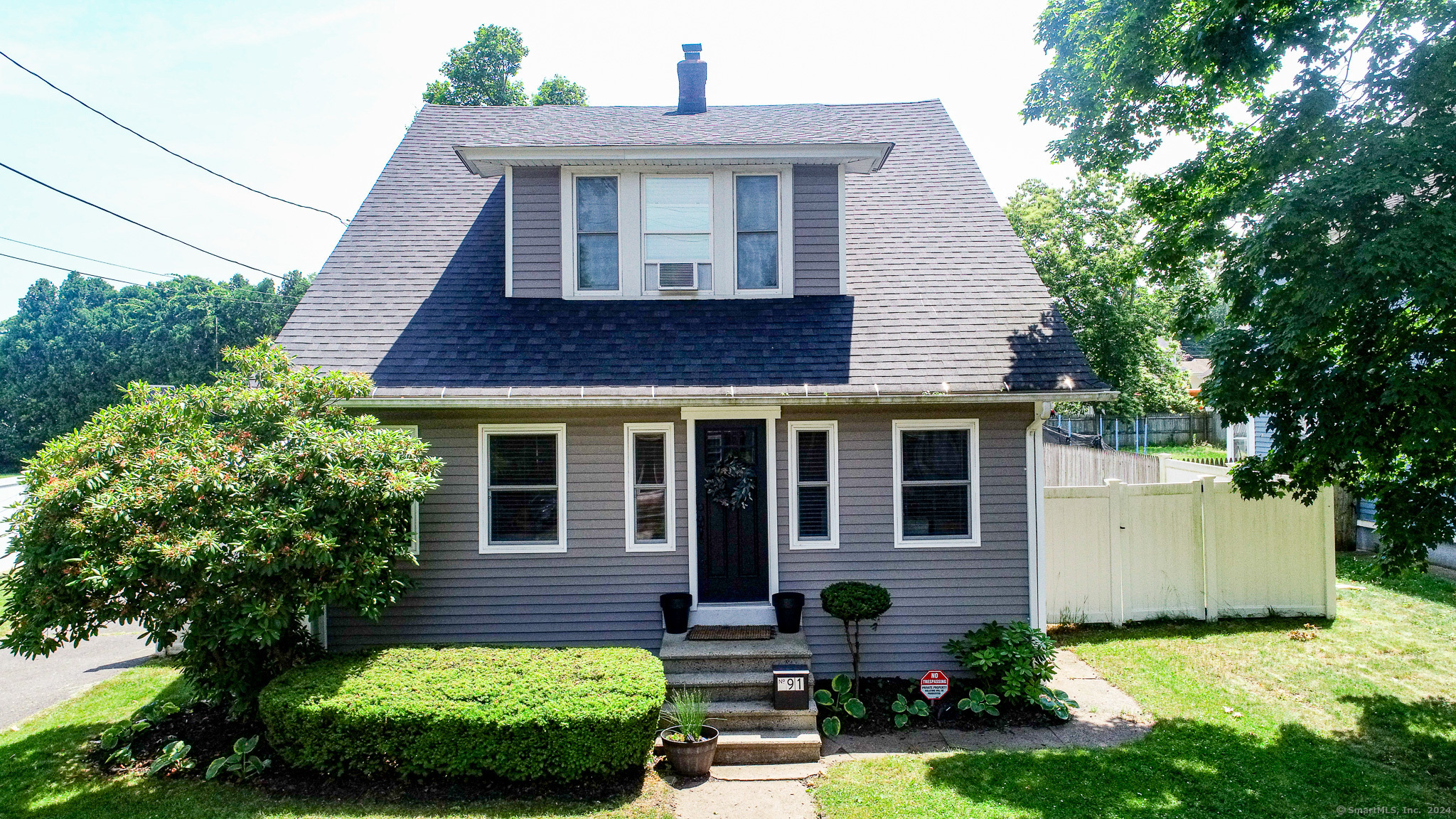 Property Photo:  91 Bridge Street  CT 06040 