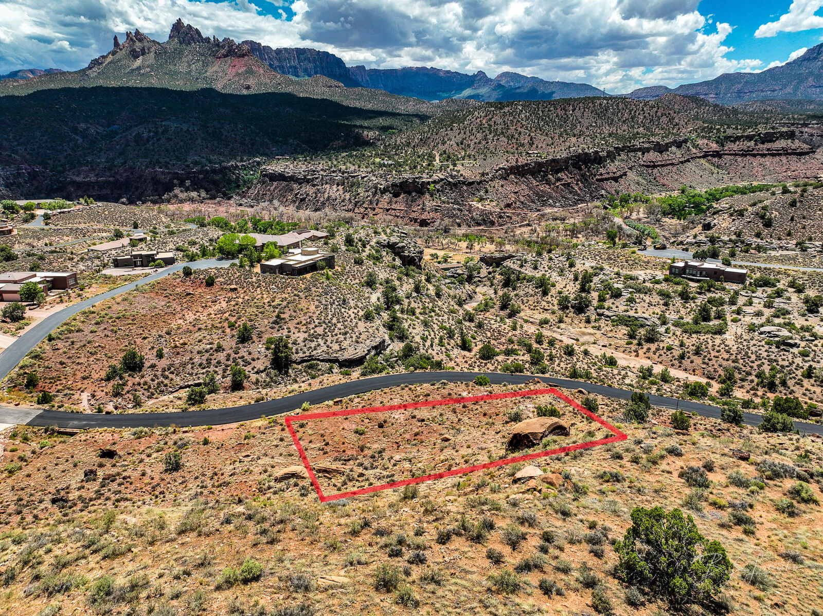 Property Photo:  2512 Anasazi Way 18  UT 84767 