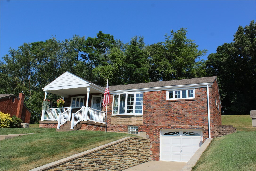 Property Photo: 5682 Janet Drive PA 15102