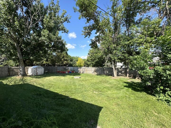 Property Photo:  304 NE 15th Ave  SD 57401 
