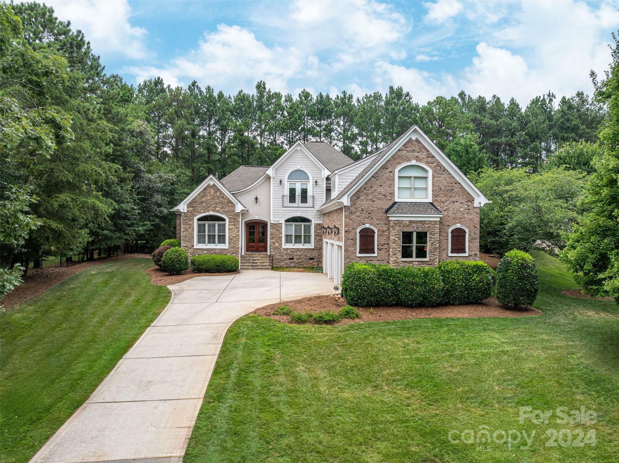 Property Photo:  3240 Lake Pointe Drive  NC 28012 