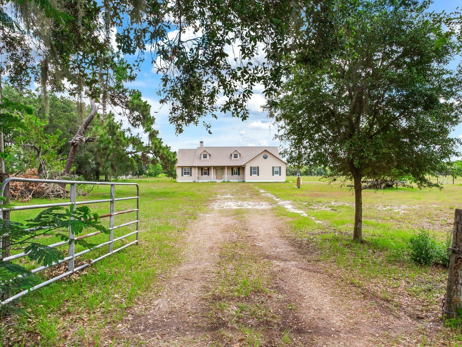 Property Photo:  10077 Gallagher Road  FL 33527 