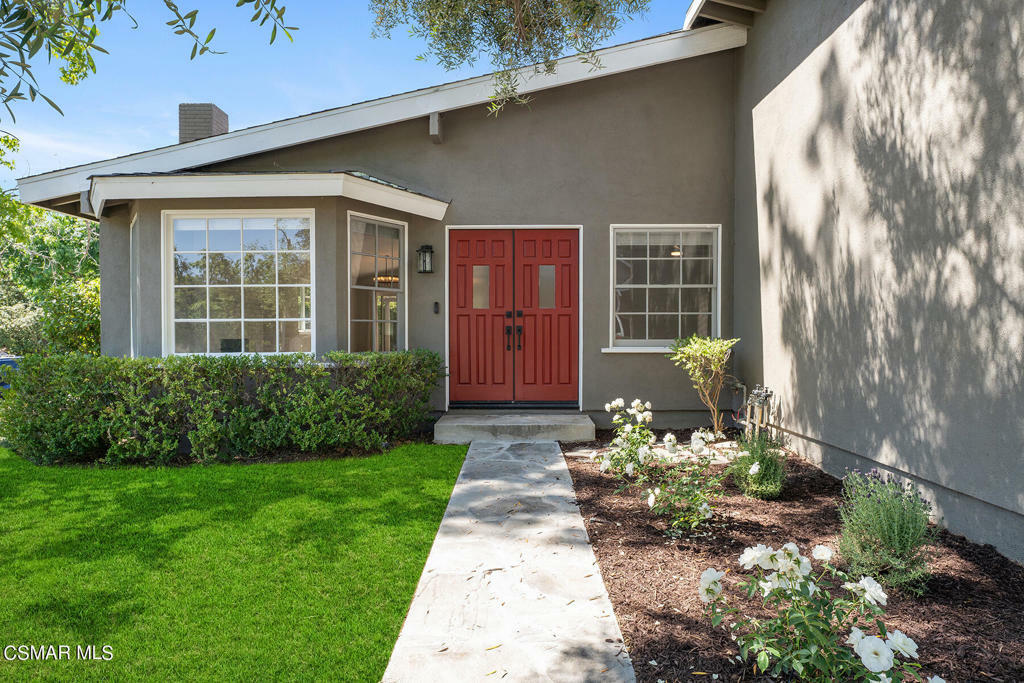 Property Photo:  29404 Greengrass Court  CA 91301 