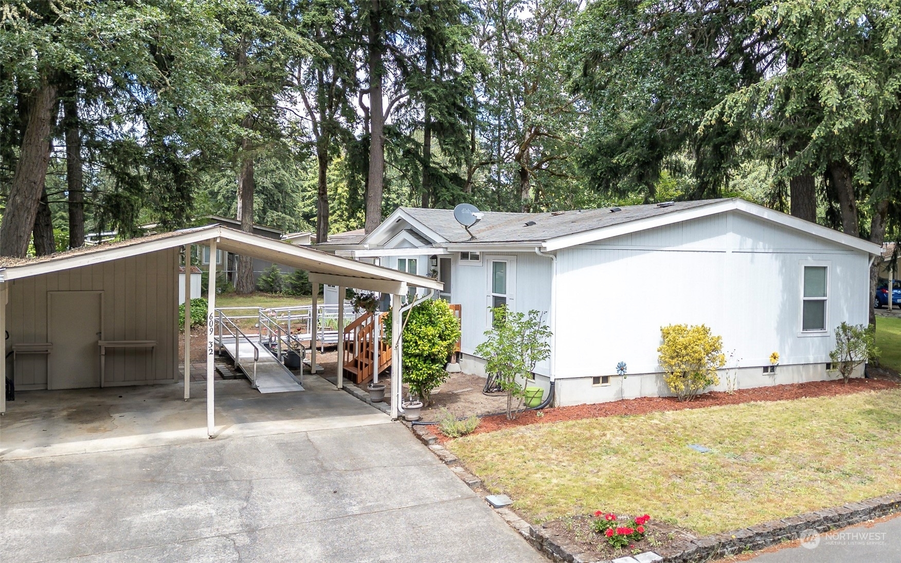 609  166th Street Ct E 32  Spanaway WA 98387 photo