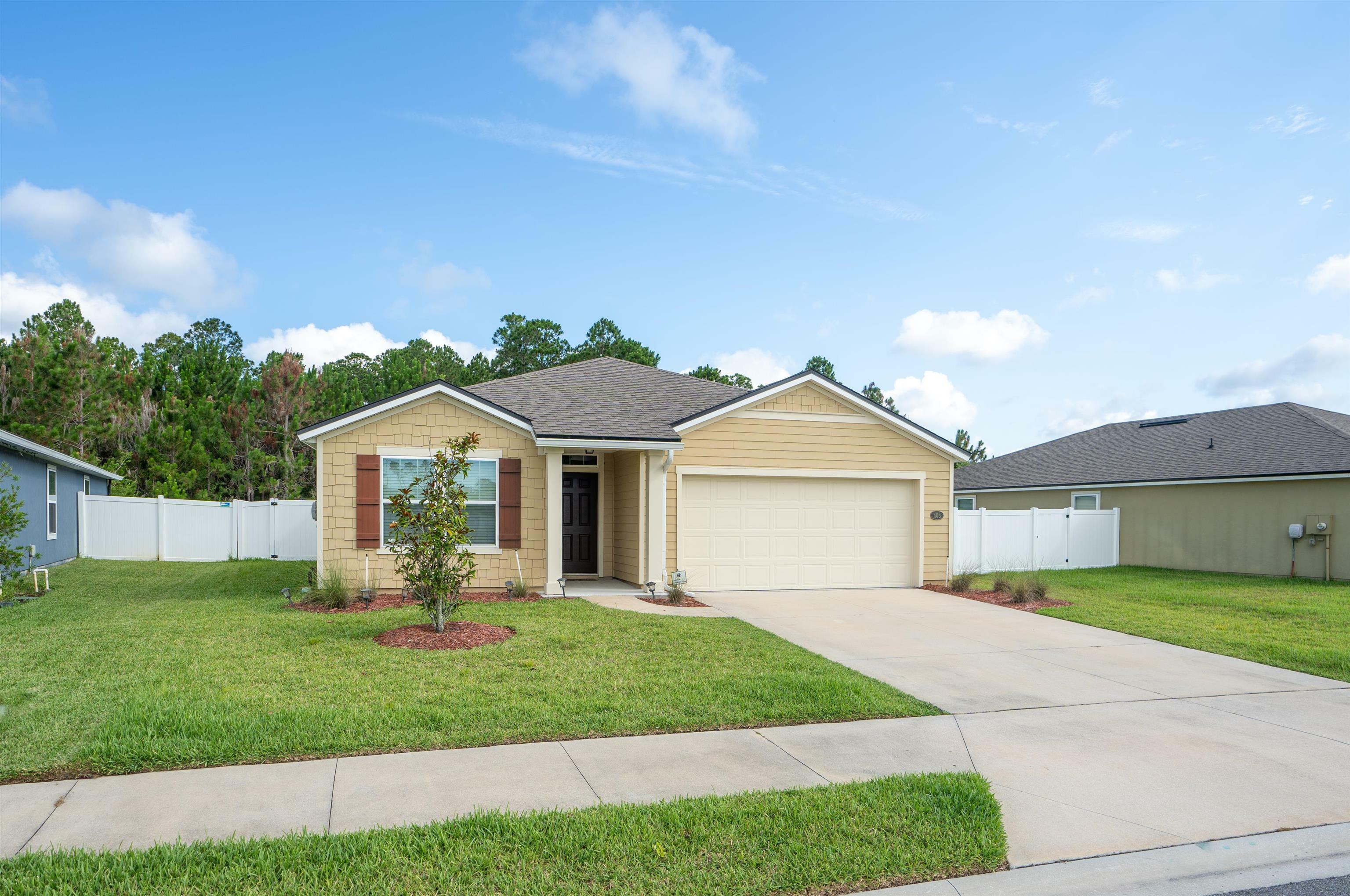 Property Photo:  408 Seville Pkwy  FL 32086 