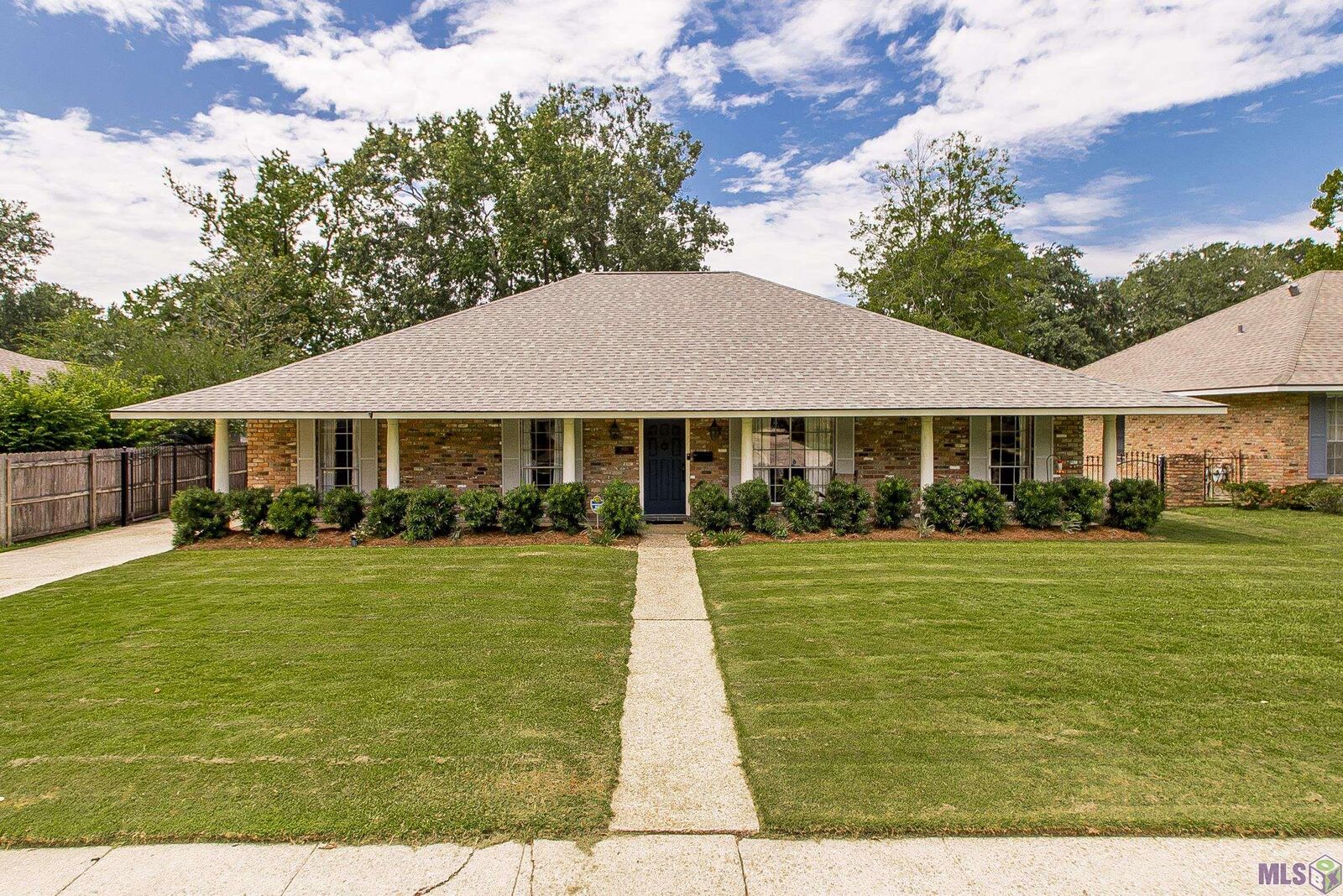 Property Photo:  8870 Darby Ave  LA 70806 