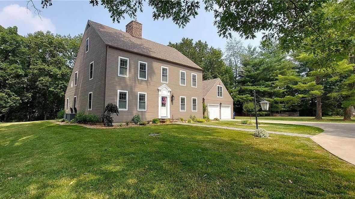 Property Photo:  24 Homestead Drive  IL 62448 
