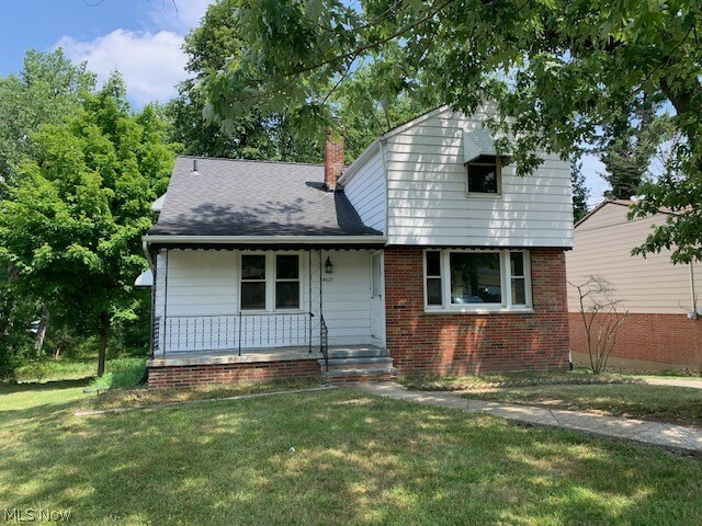 Property Photo: 14621 Schreiber Road OH 44137