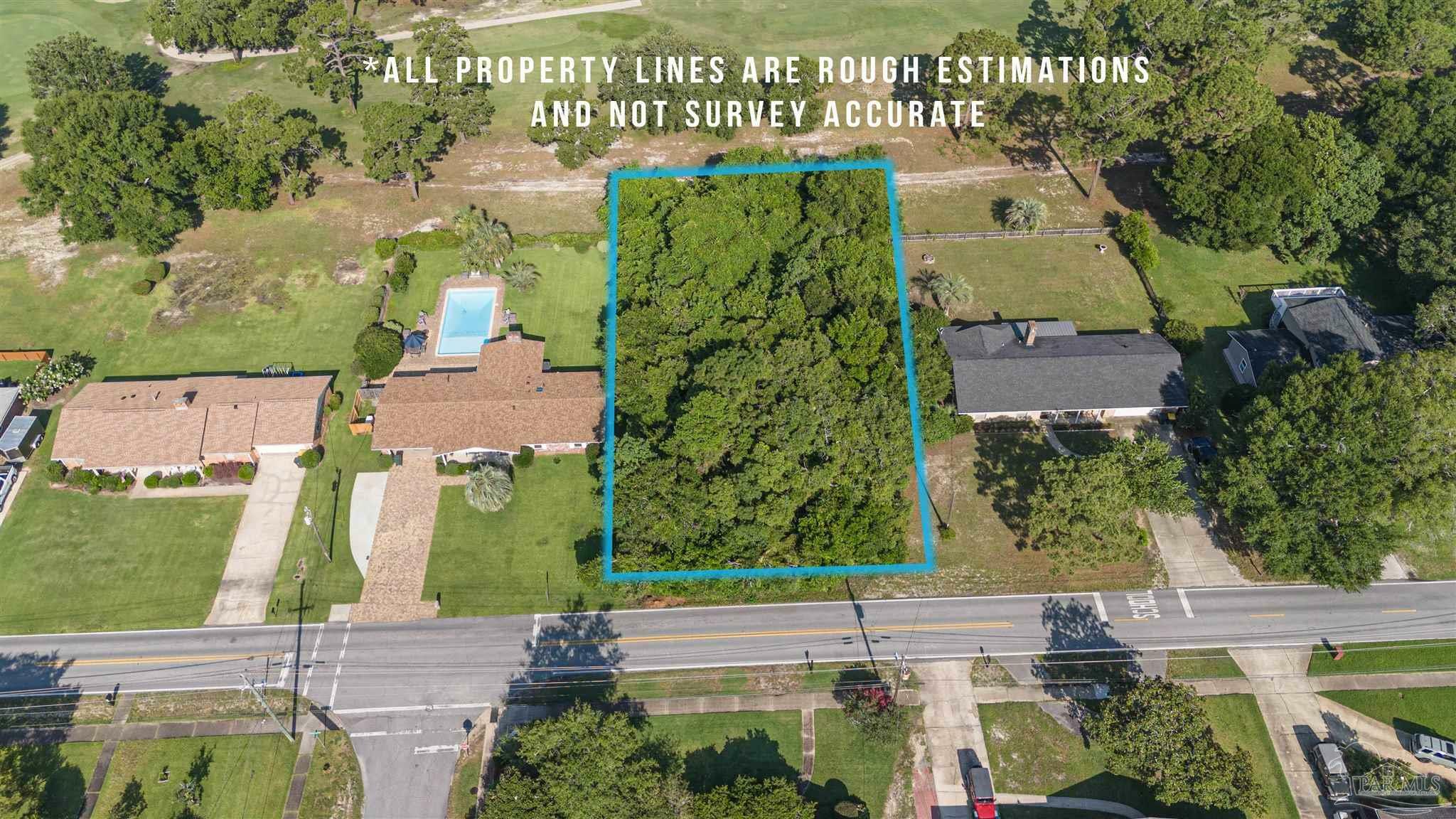 Property Photo:  627 Country Club Ave  FL 32547 