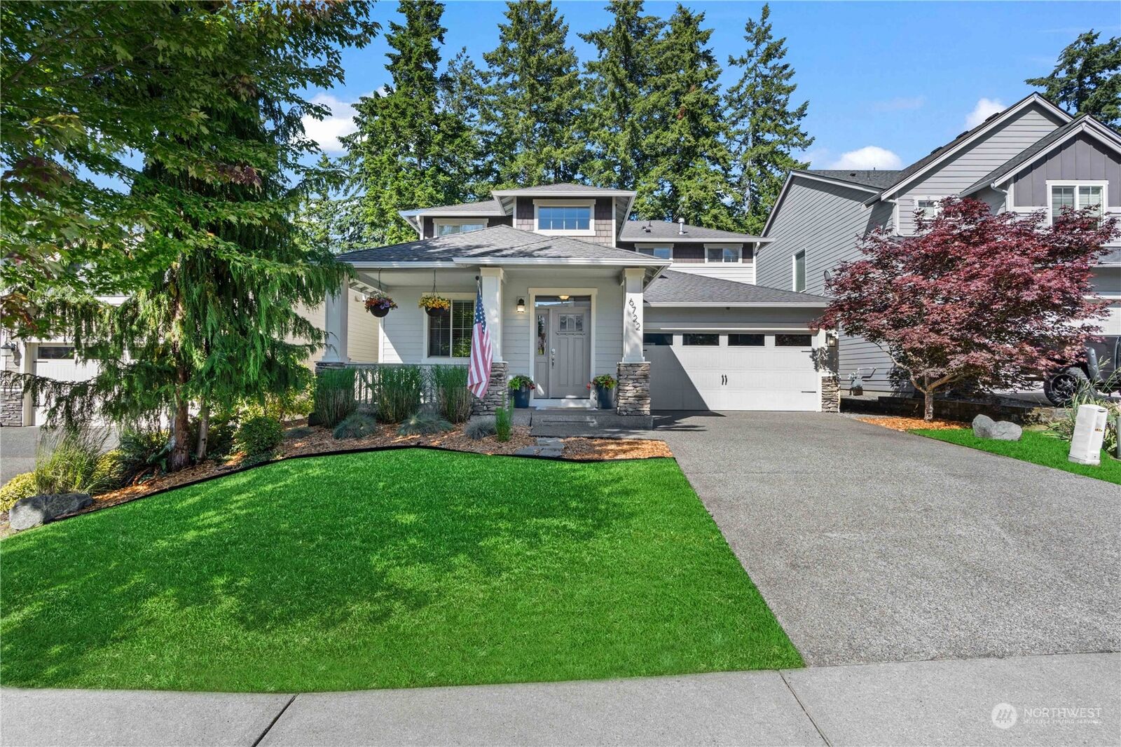Property Photo:  6722  Elaine Court SE  WA 98092 