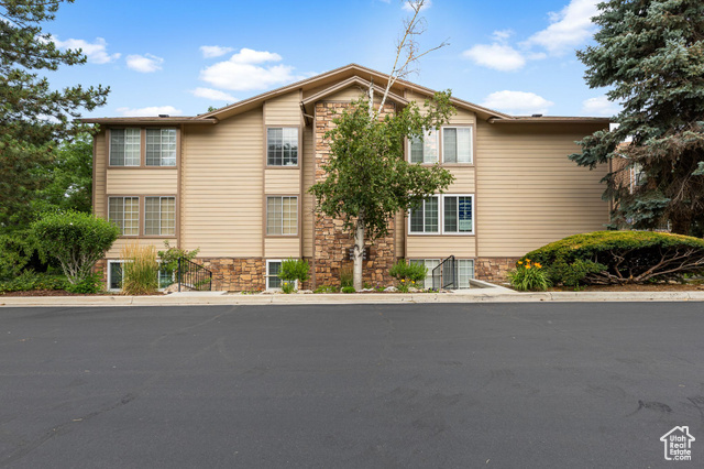 Property Photo:  7780 S Sunbird Way E  UT 84047 