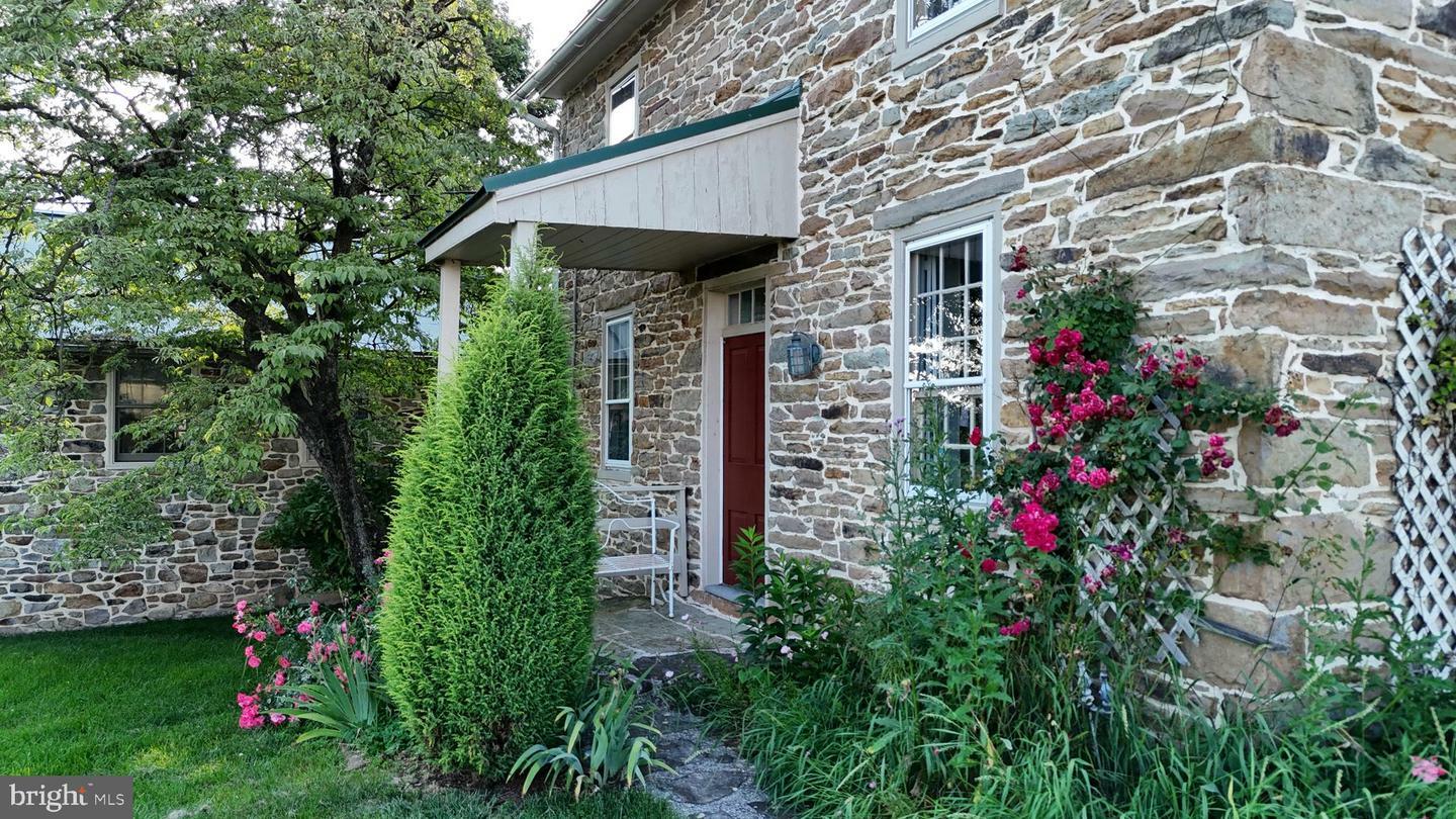 Property Photo:  2866 Mummasburg Road  PA 17325 