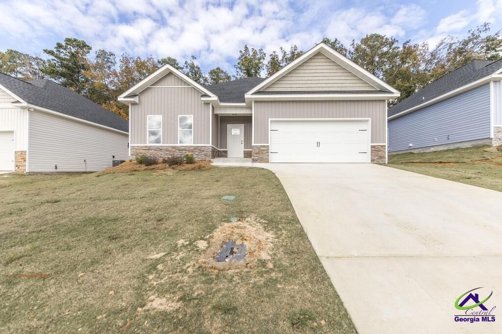 Property Photo:  117 Garrett Lane  GA 31005 