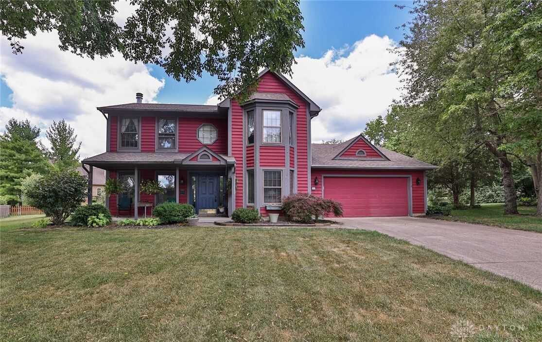 Property Photo:  