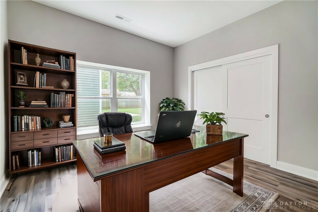 Property Photo: 2905 Acorn Drive OH 45419