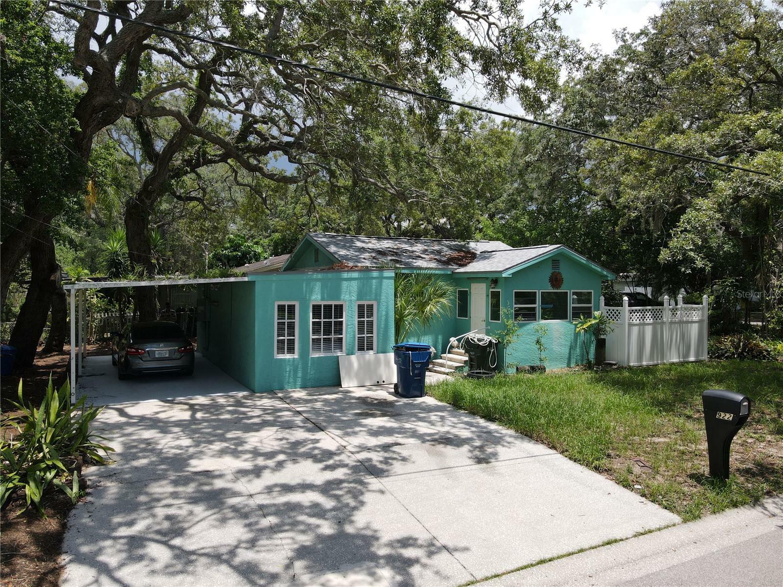 Property Photo:  922 SW 10th Street SW  FL 33770 