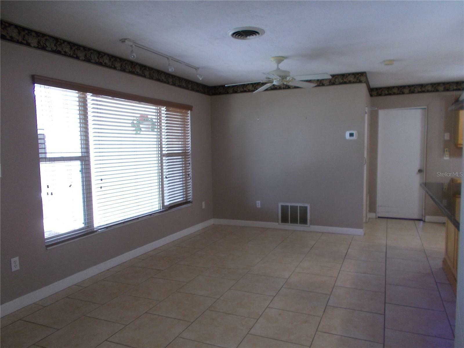 Property Photo:  6482 42nd Avenue N  FL 33709 