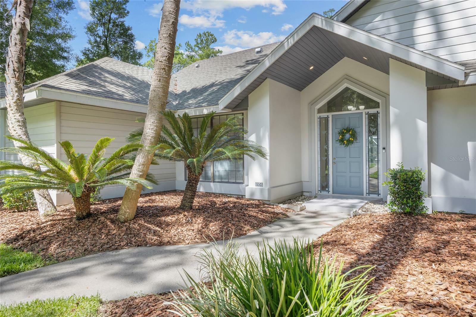 Property Photo: 8956 SW 44th Lane FL 32608