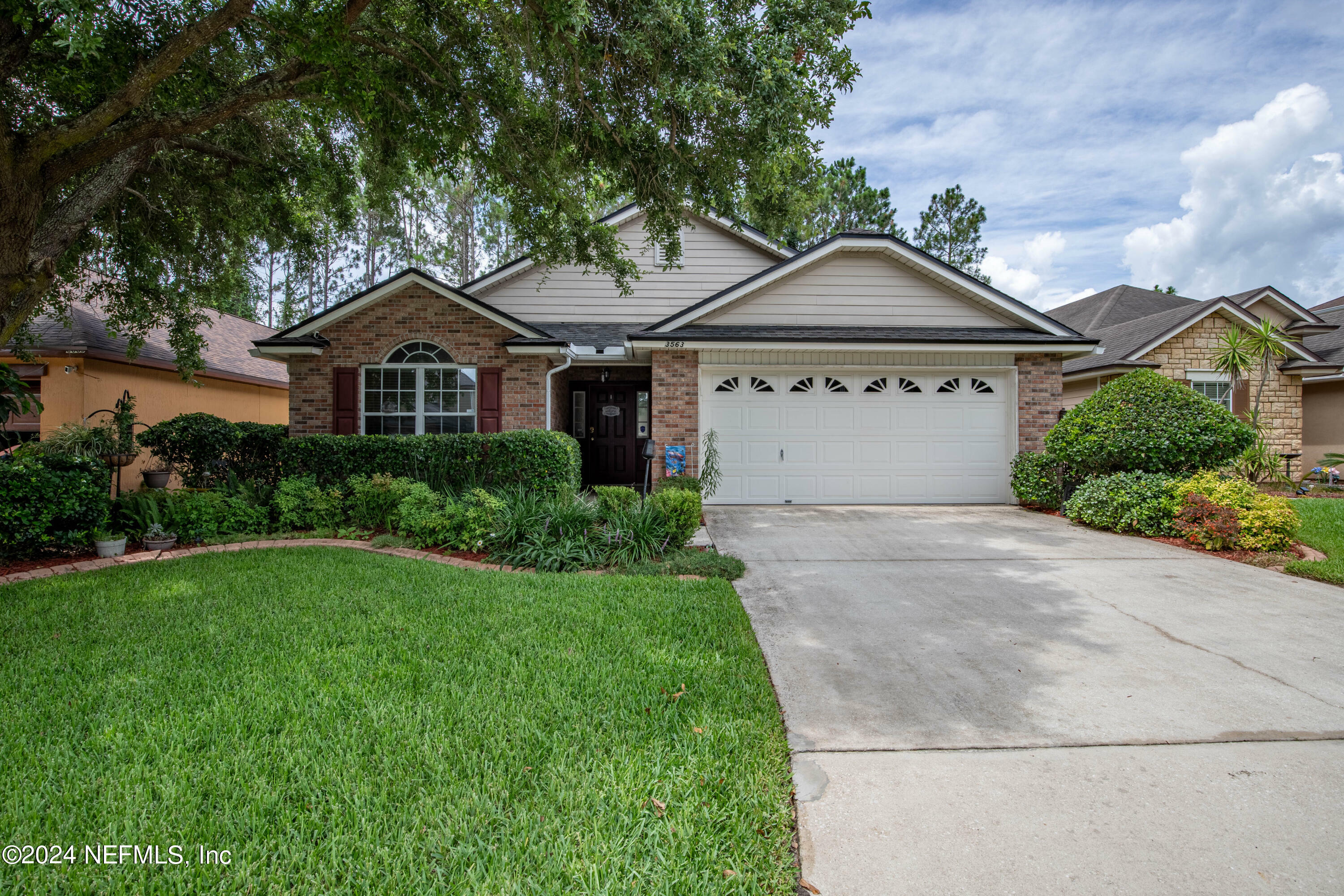 Property Photo:  3563 Live Oak Hollow Drive  FL 32065 