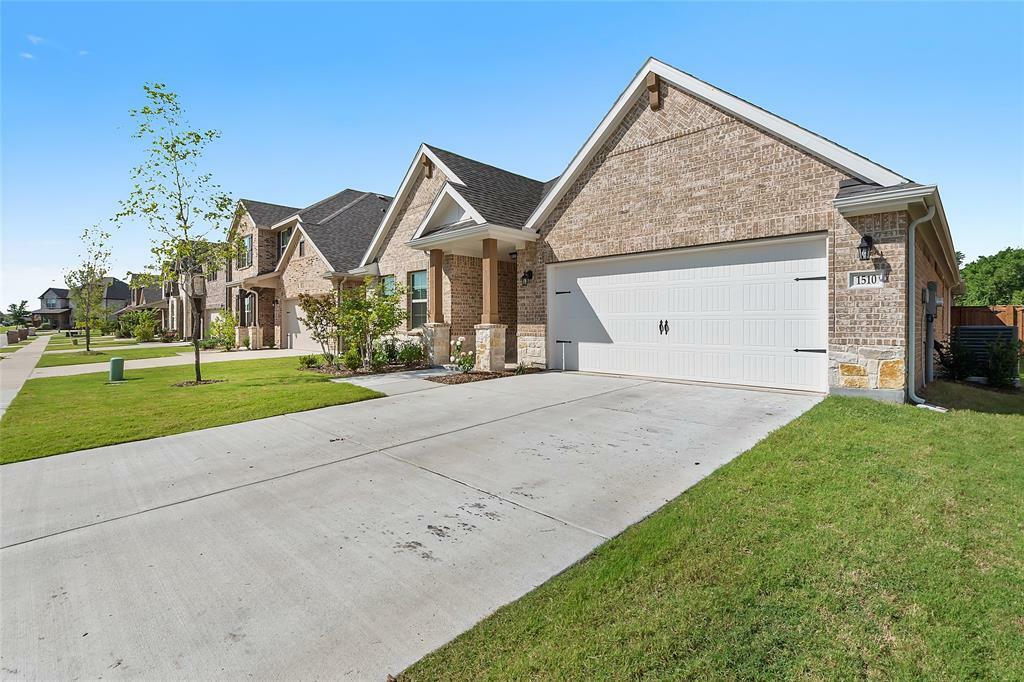 Property Photo:  1510 Fairweather Way  TX 75126 