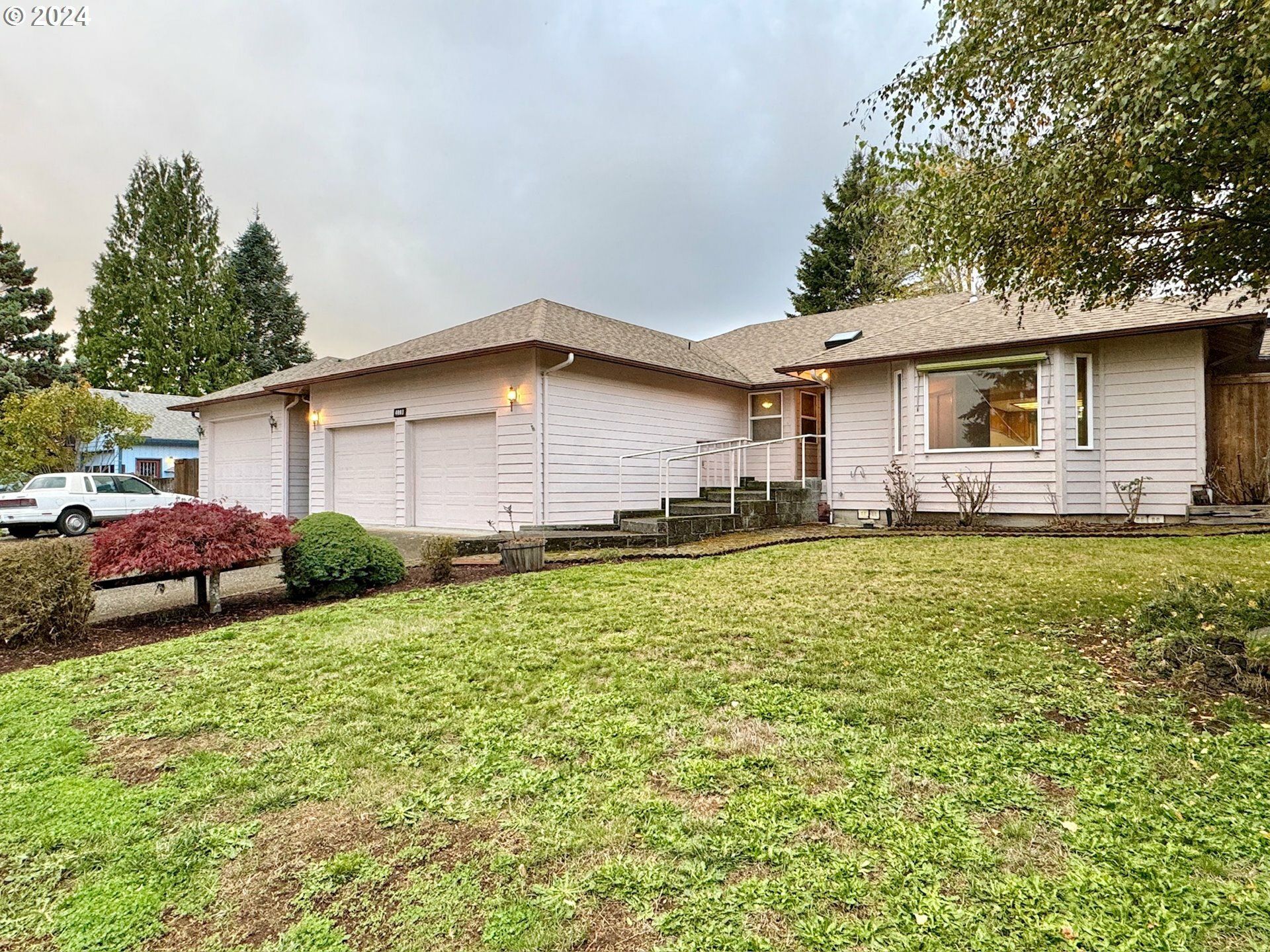 4003 R St  Washougal WA 98671 photo