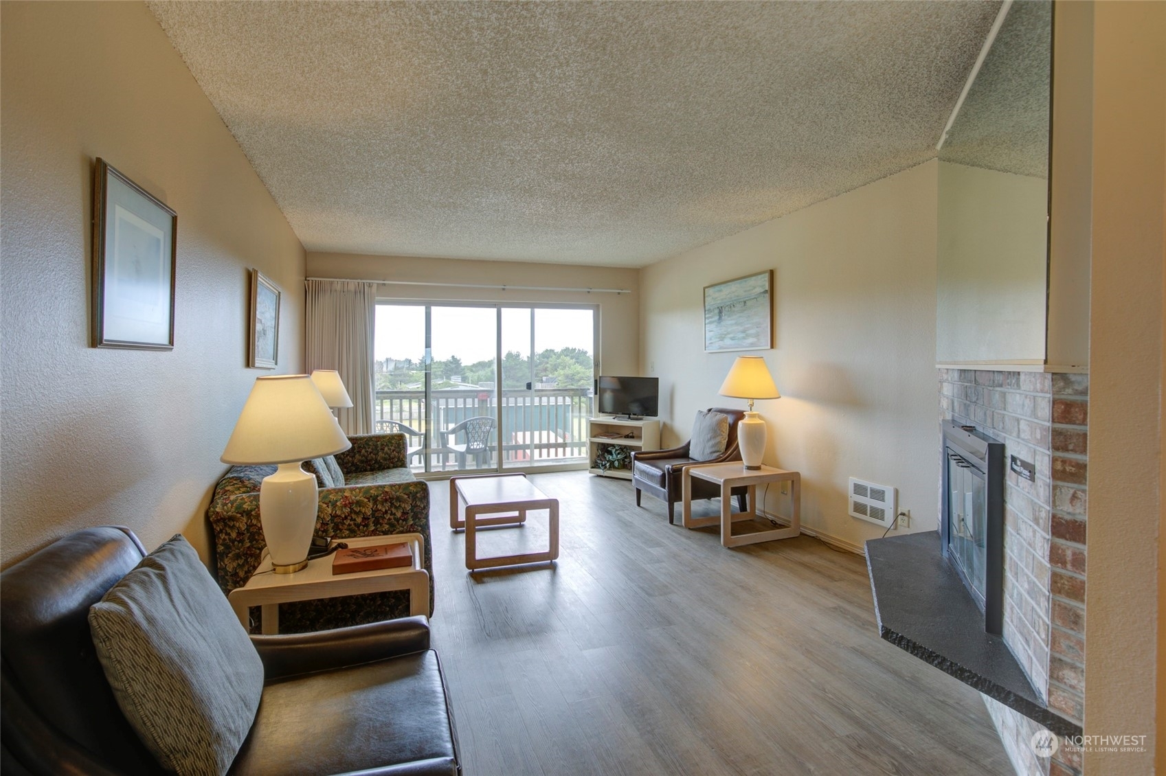 Property Photo:  615 Ocean Shores Boulevard NW 307  WA 98569 