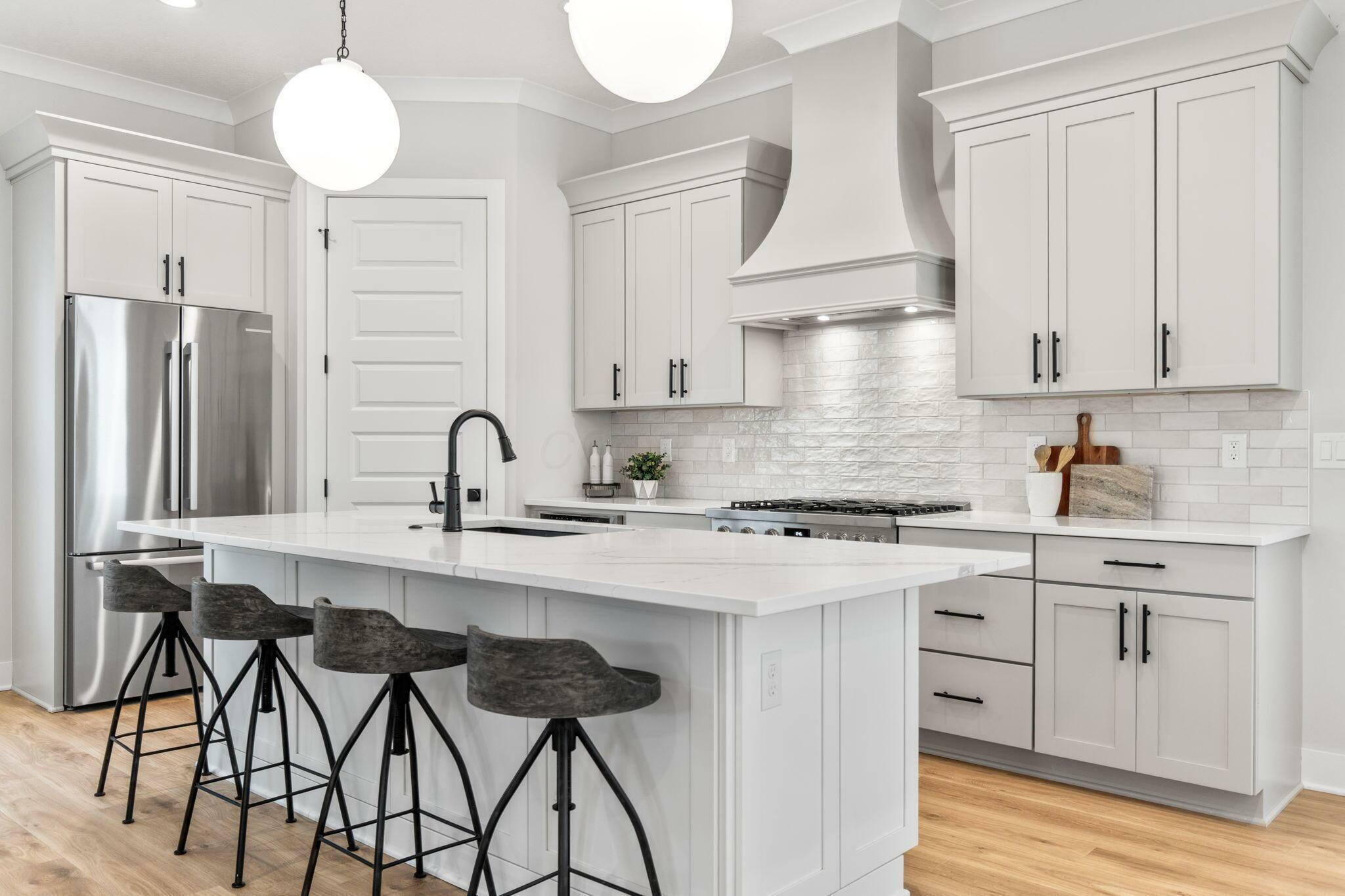 Property Photo: 5599 Piatt Road OH 43035
