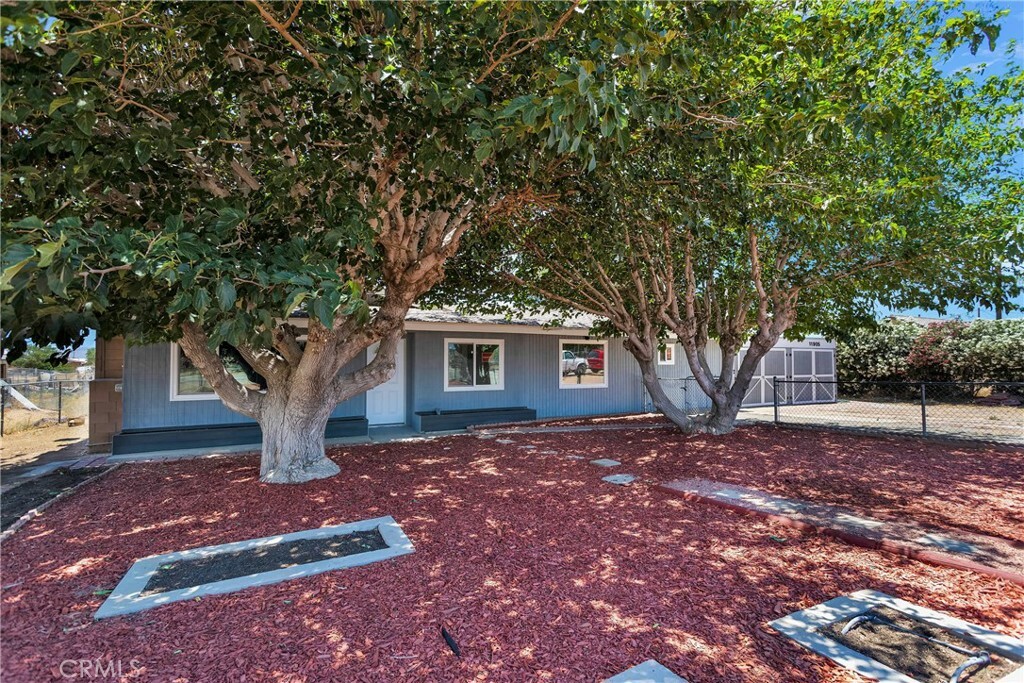 Property Photo:  11905 Calcite Avenue  CA 92345 