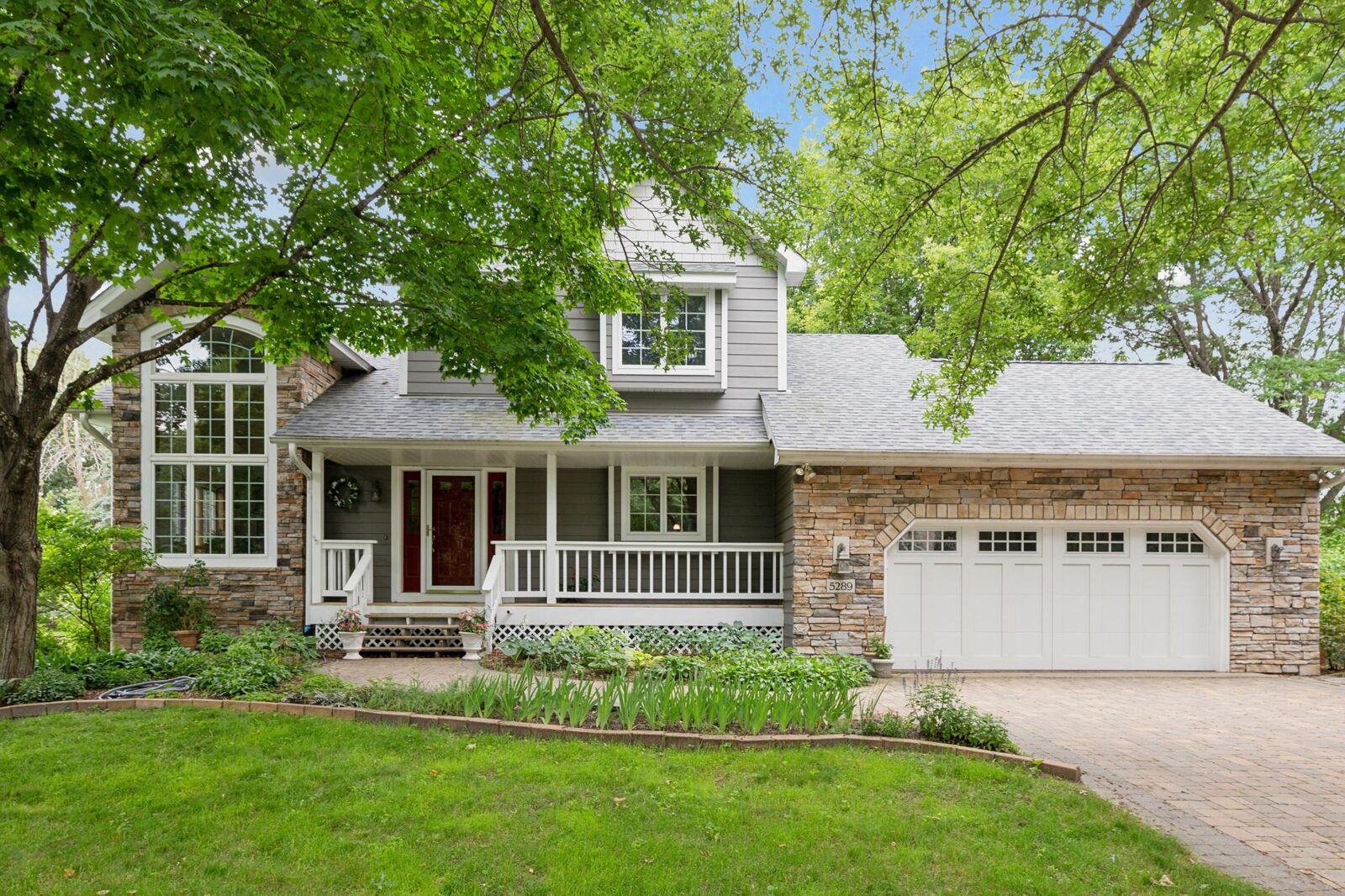 Property Photo: 5289 Pleasant Court W MN 55110