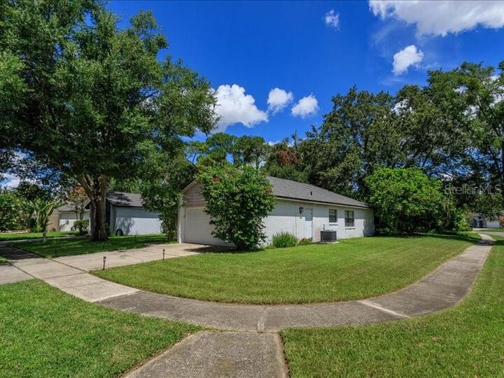 Property Photo: 1600 Wild Fox Drive FL 32707