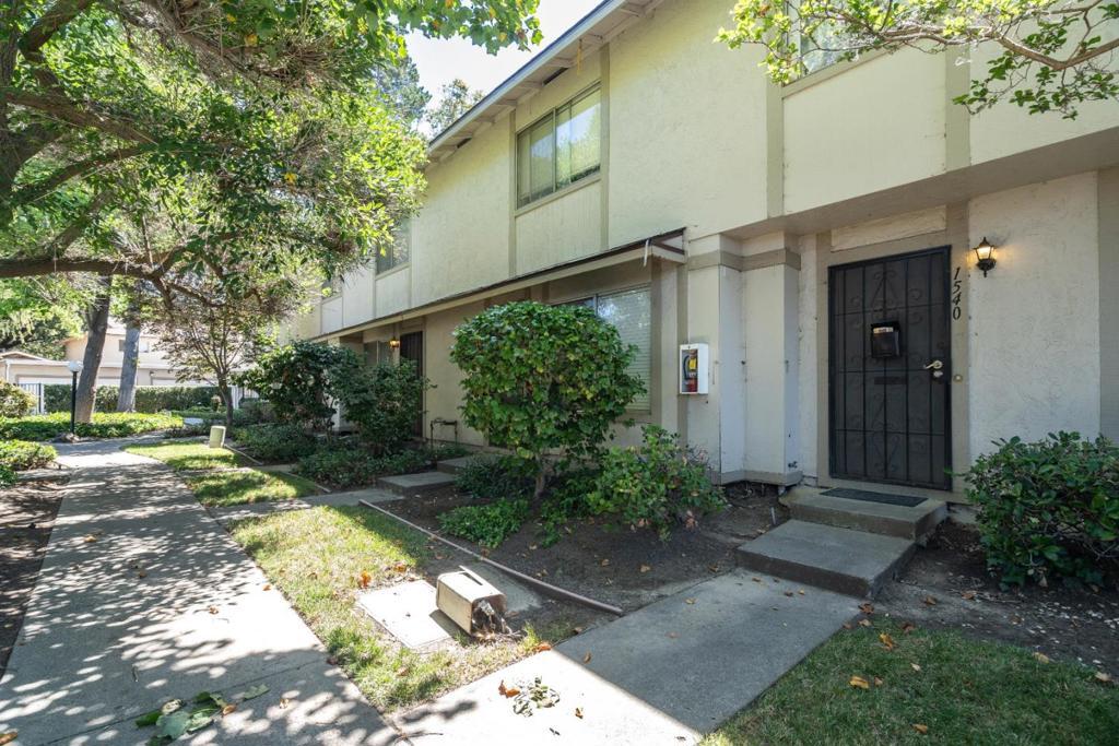 Property Photo:  1536 Ivycreek Circle  CA 95121 
