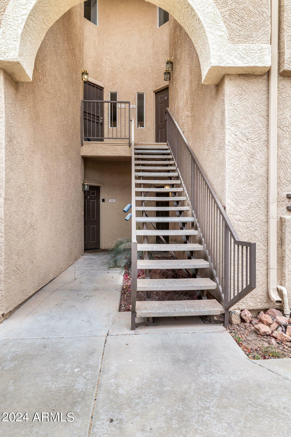 Property Photo:  10410 N Cave Creek Road 2114  AZ 85020 